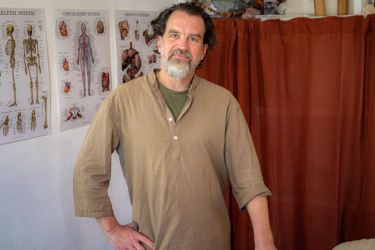 Keith Reed - Mojo Massage